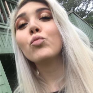 Meet your Posher, Miranda